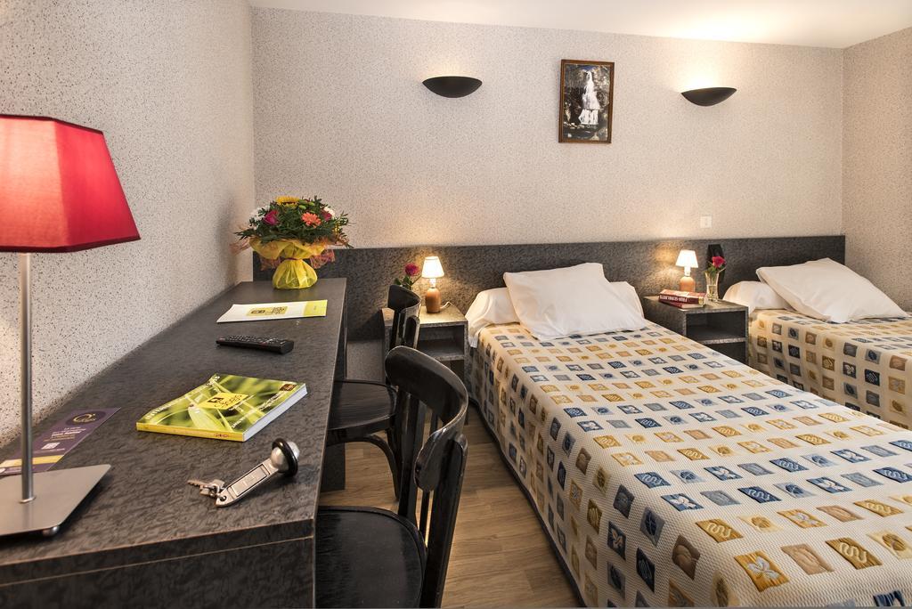 Logis Hotel Restaurant La Remise Le Bleymard Εξωτερικό φωτογραφία