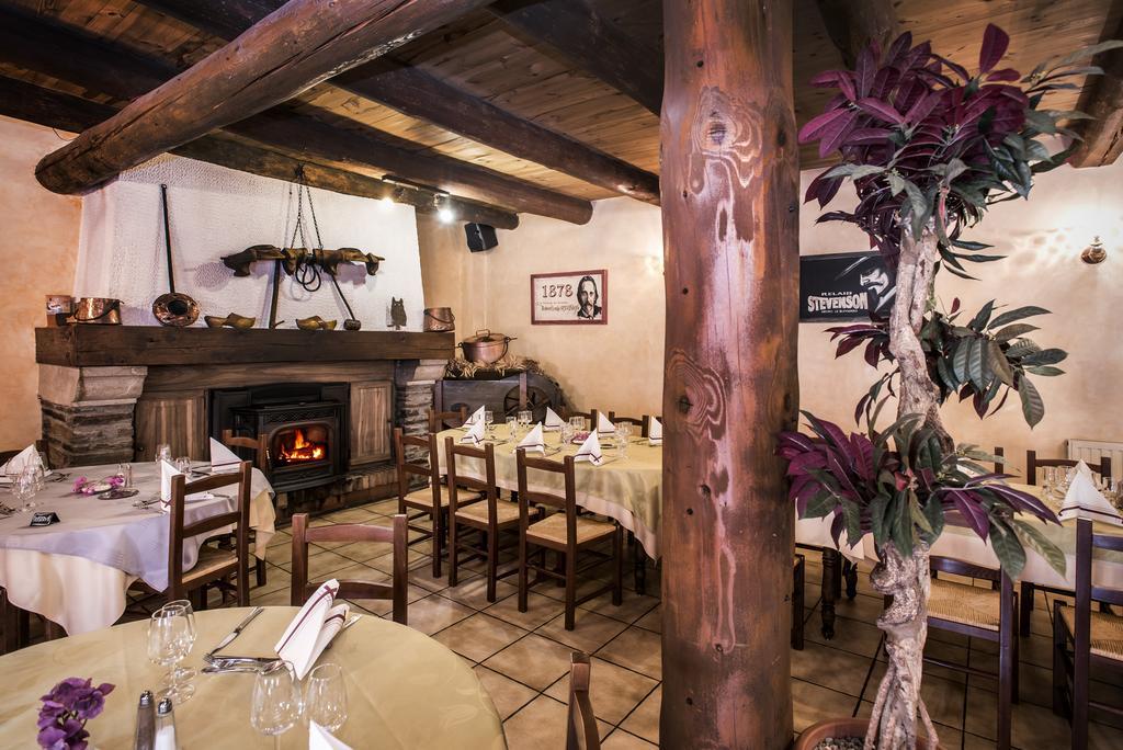 Logis Hotel Restaurant La Remise Le Bleymard Εξωτερικό φωτογραφία
