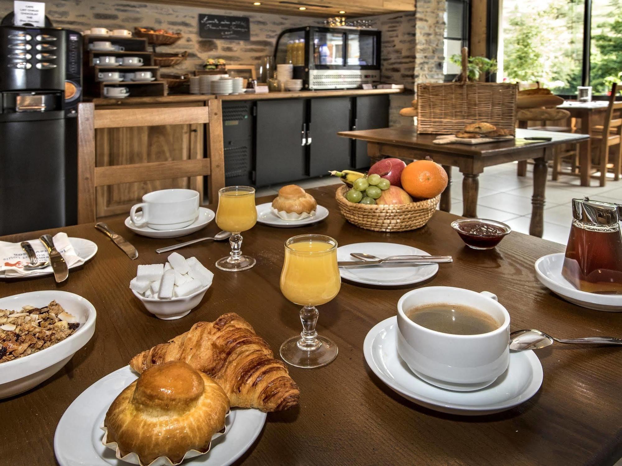 Logis Hotel Restaurant La Remise Le Bleymard Εξωτερικό φωτογραφία