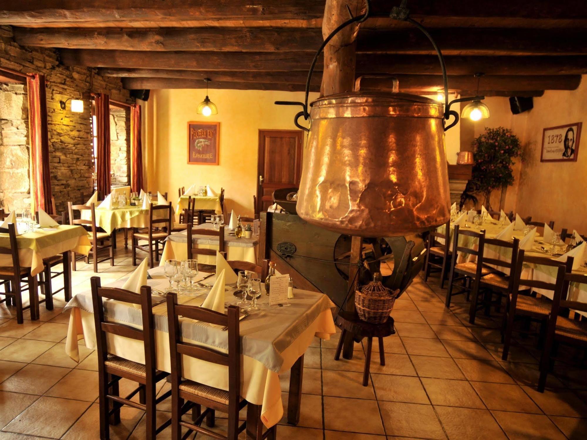 Logis Hotel Restaurant La Remise Le Bleymard Εξωτερικό φωτογραφία