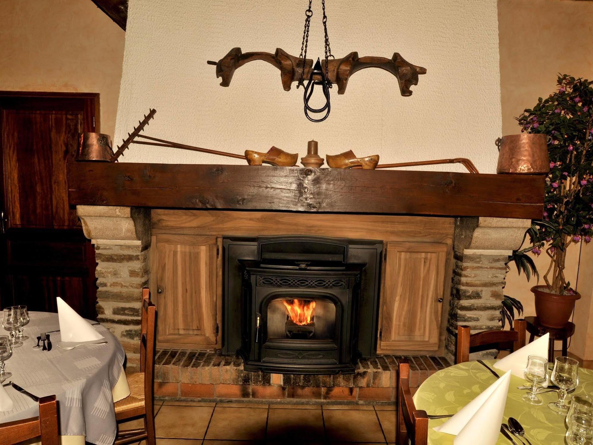 Logis Hotel Restaurant La Remise Le Bleymard Εξωτερικό φωτογραφία